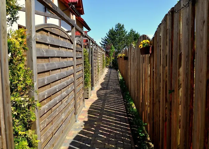 Gosciniec Kaszubski בית אירוח Białogóra